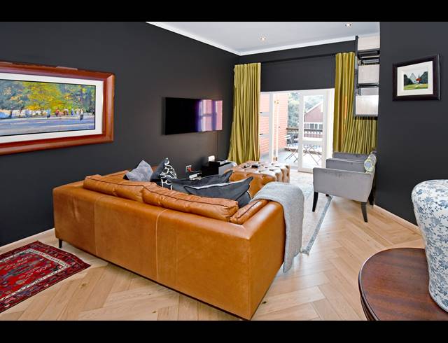 2 BEDROOM APARTMENT FOR SALE IN MELROSE NORTH